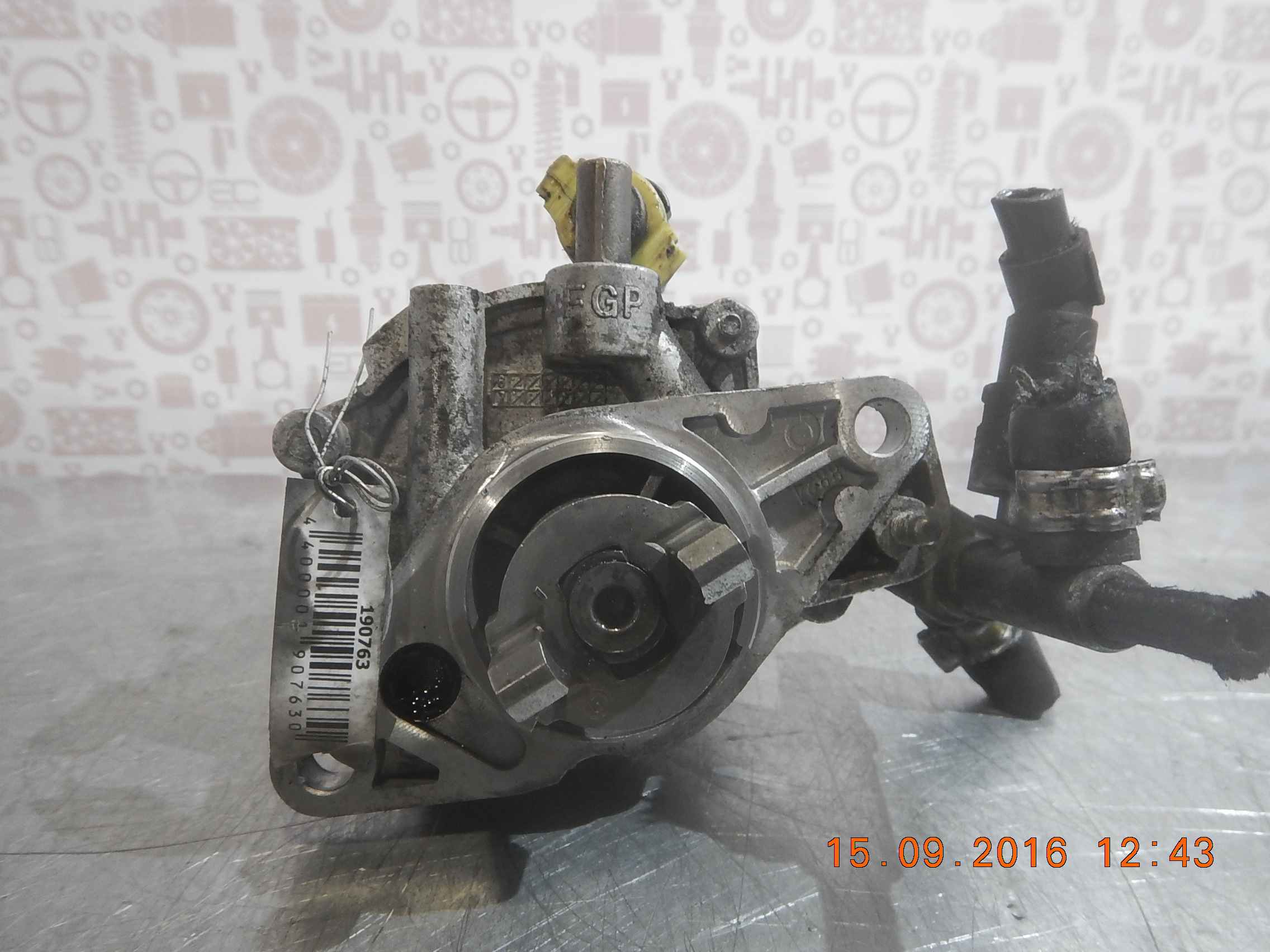 Насос вакуумный Opel Corsa D (2006-2014)